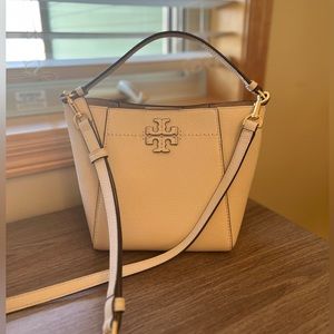Tory Burch McGraw Bucket Bag